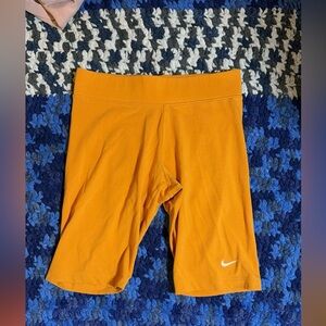 Women’s biker shorts